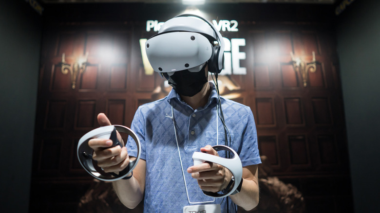 gamer wearing the PS VR2
