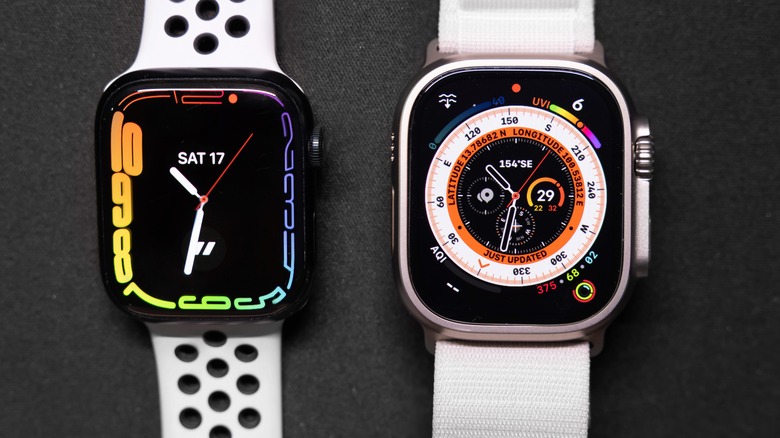 Apple Watch 8 and Apple Watch Ultra next to each other